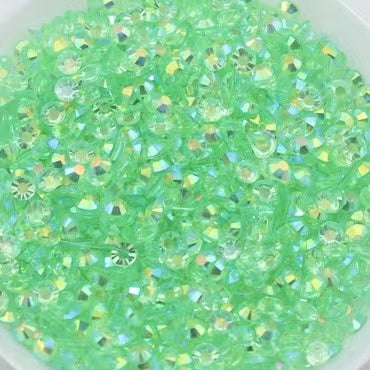 A0004 5MM透明AB樹脂ラインストーン